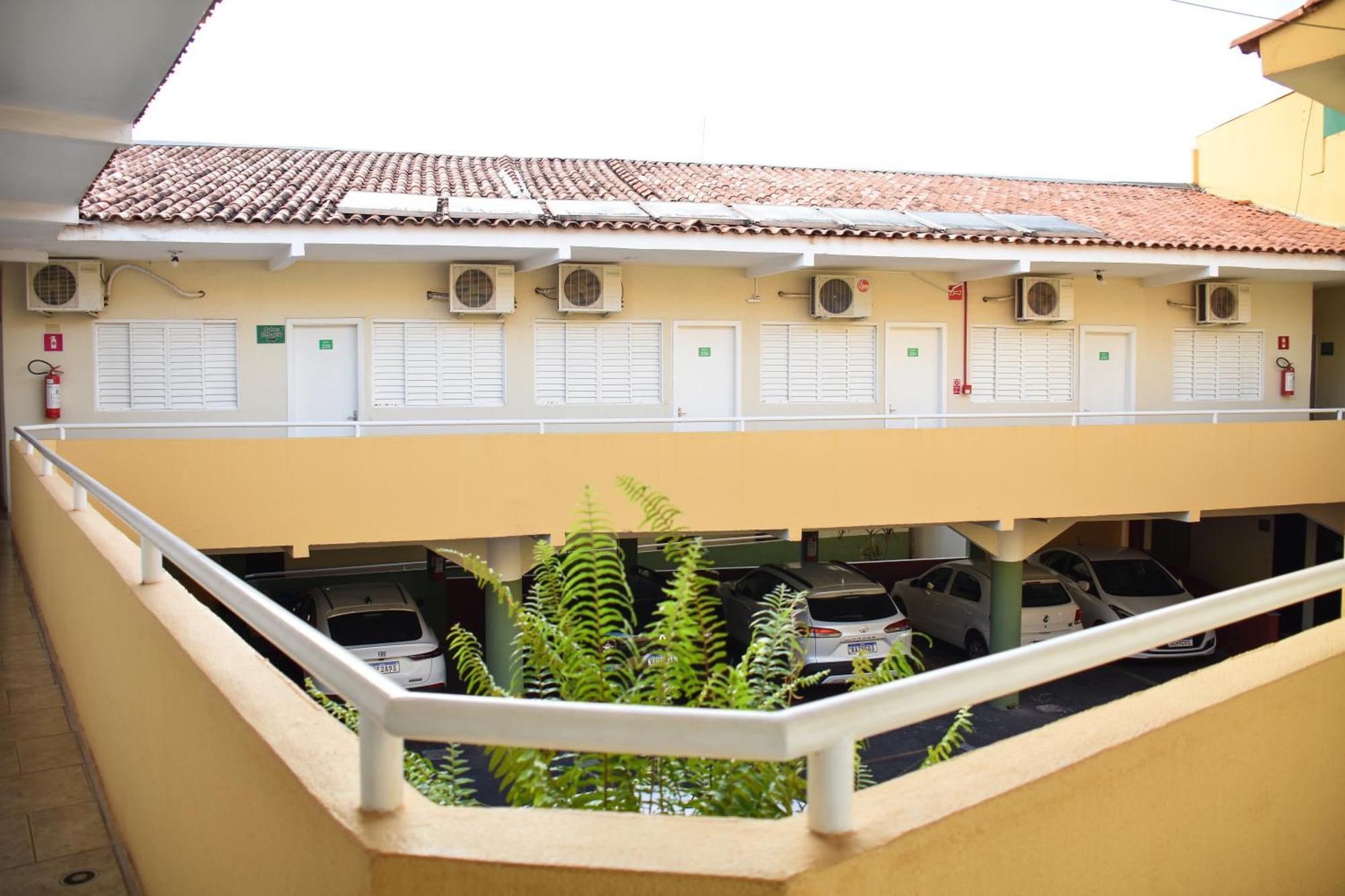 Hotel Casa Nova Várzea Grande Dış mekan fotoğraf