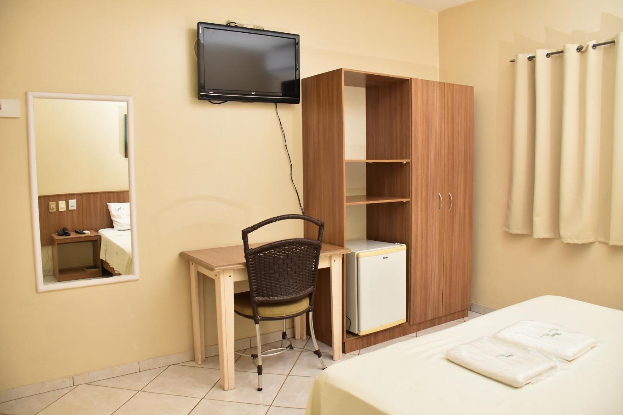 Hotel Casa Nova Várzea Grande Dış mekan fotoğraf