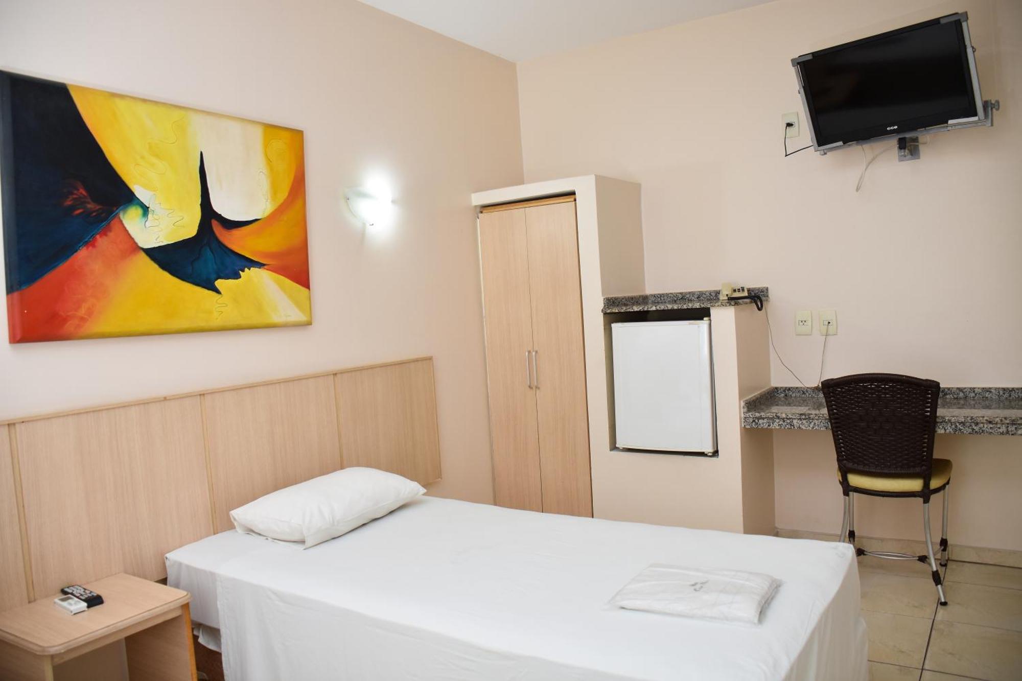 Hotel Casa Nova Várzea Grande Dış mekan fotoğraf