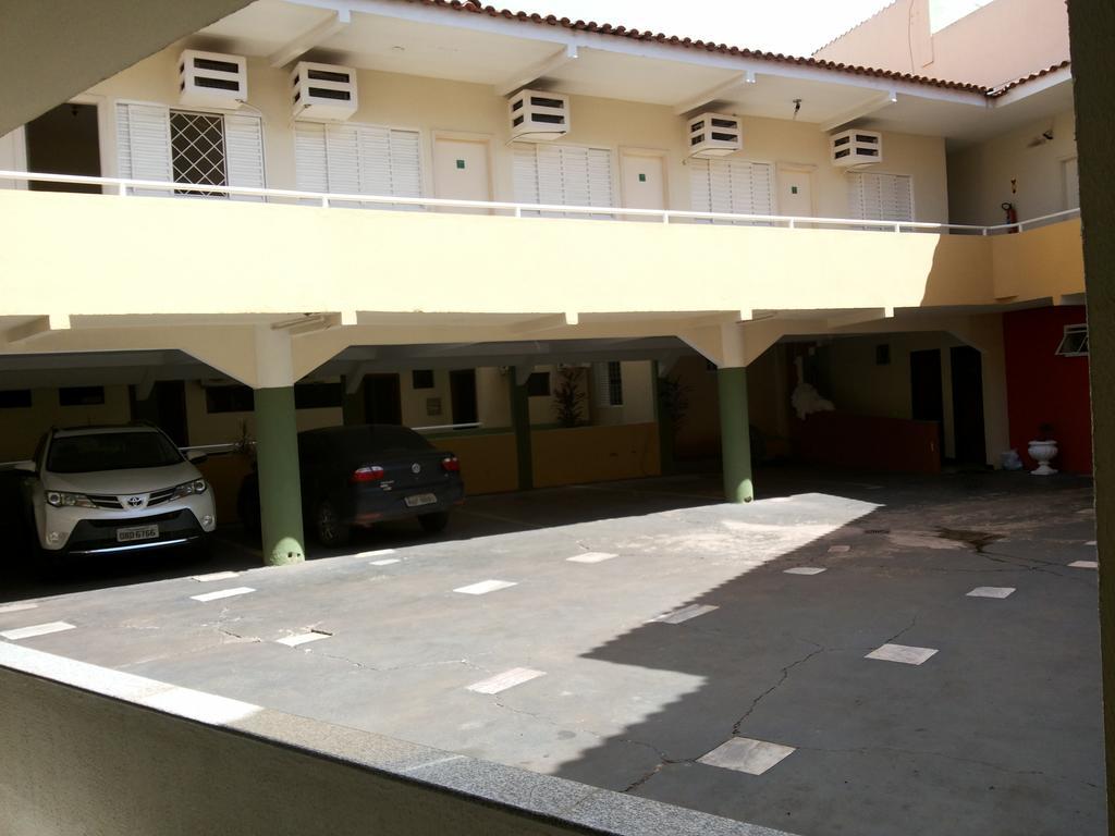 Hotel Casa Nova Várzea Grande Dış mekan fotoğraf